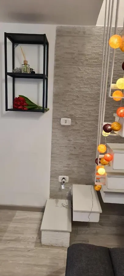Case di Paola via Crisanzio Bari Italia